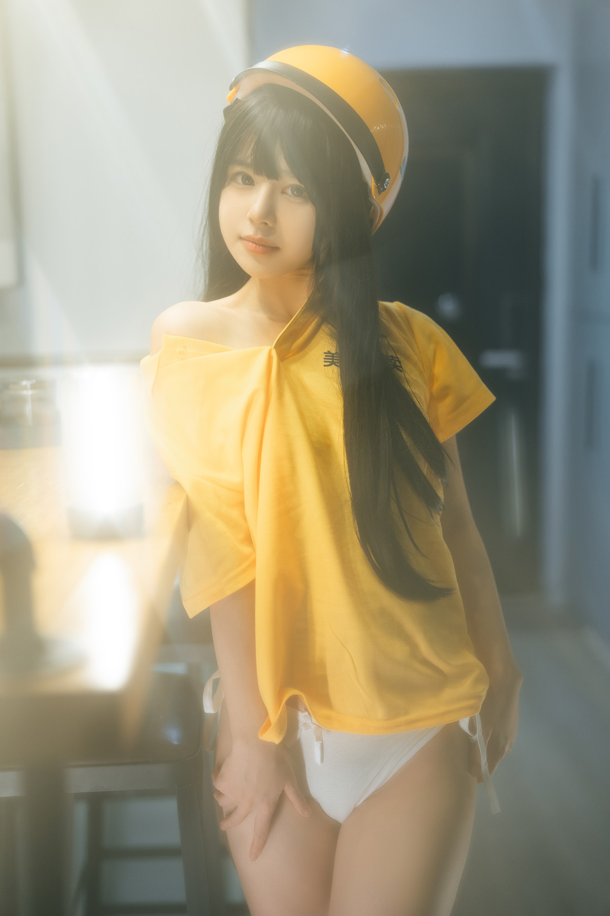 Cosplay Rua阮阮 外卖员 Delivery Girl