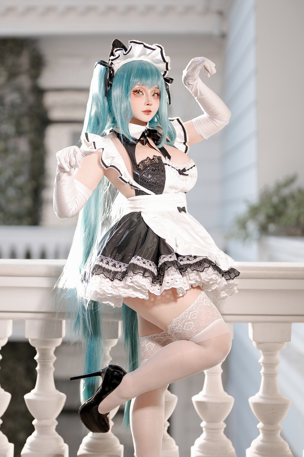 Cosplay SayoMomo小桃 NIKKE Privaty Maid