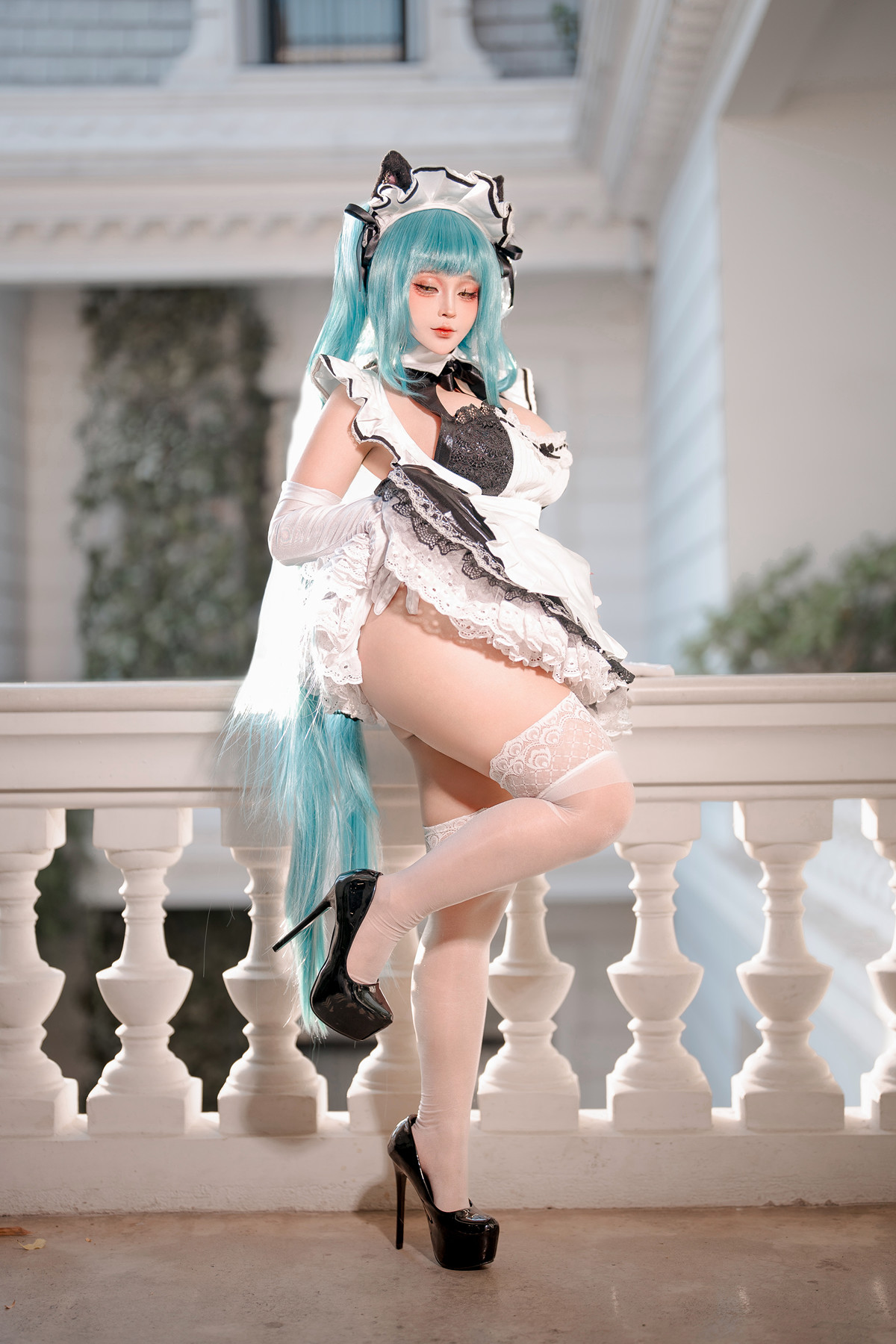 Cosplay SayoMomo小桃 NIKKE Privaty Maid