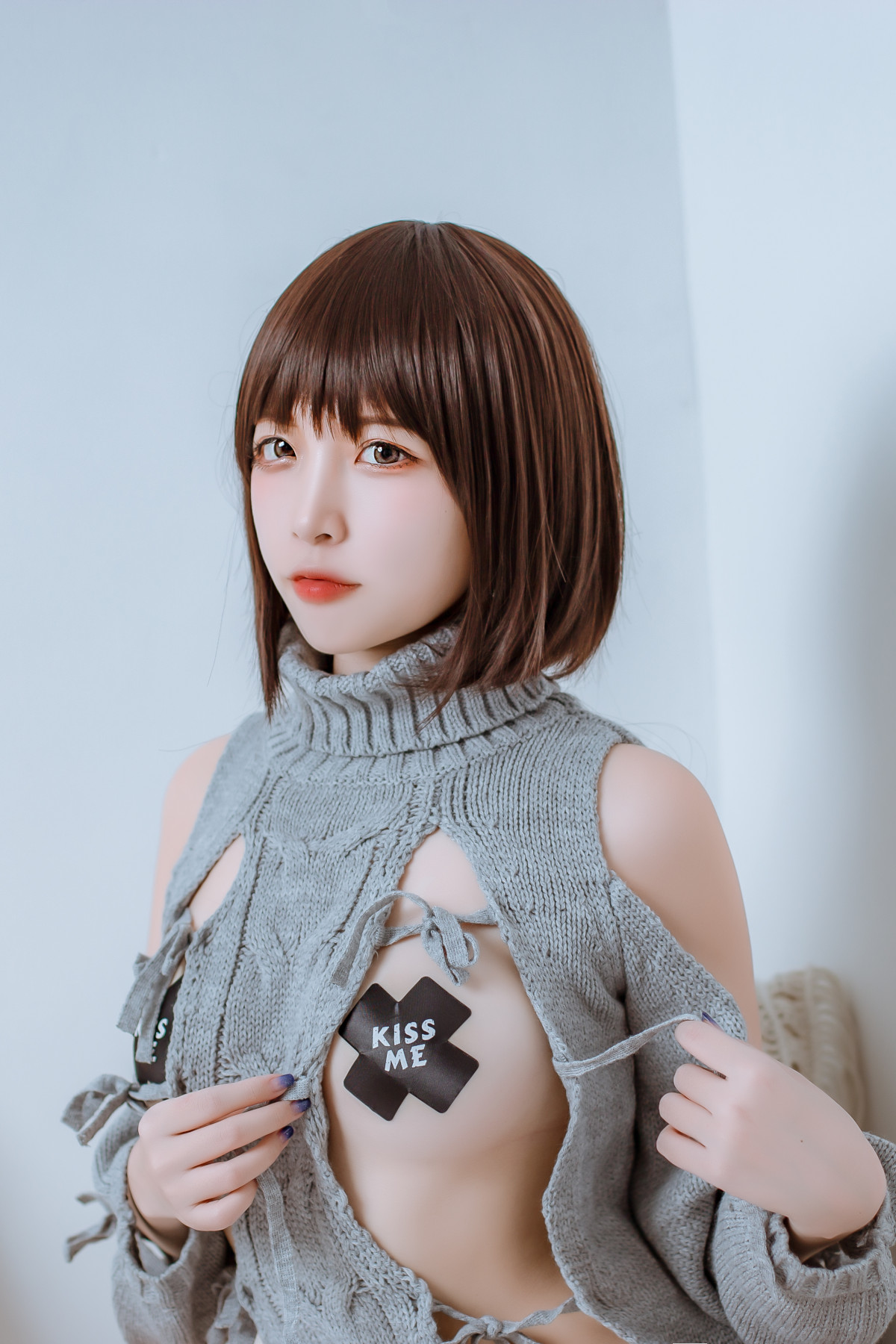 Cosplay 二佐Nisa 私房洞洞毛衣