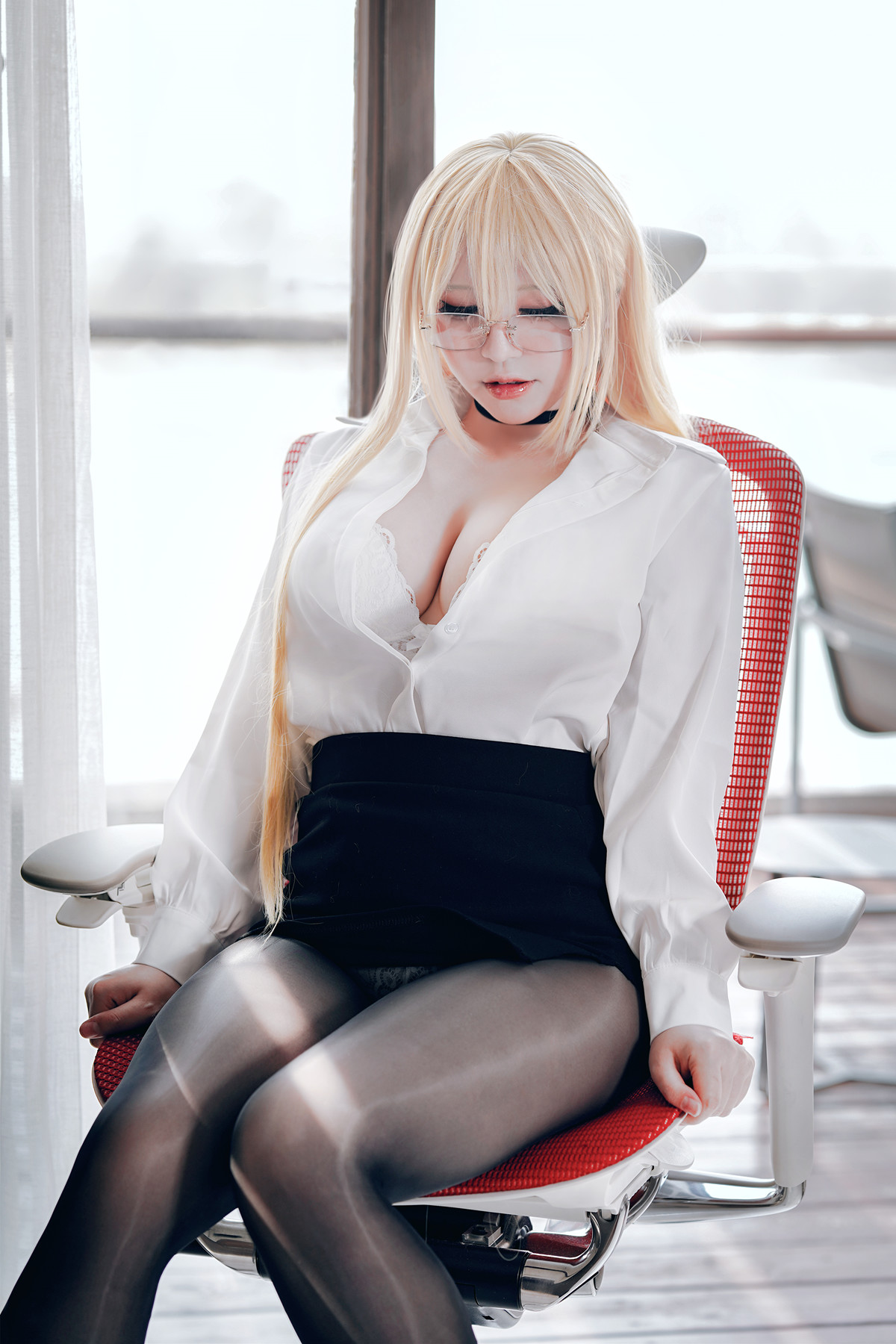 Cosplay 半半子Banbanko 碧蓝航线 怨仇OL