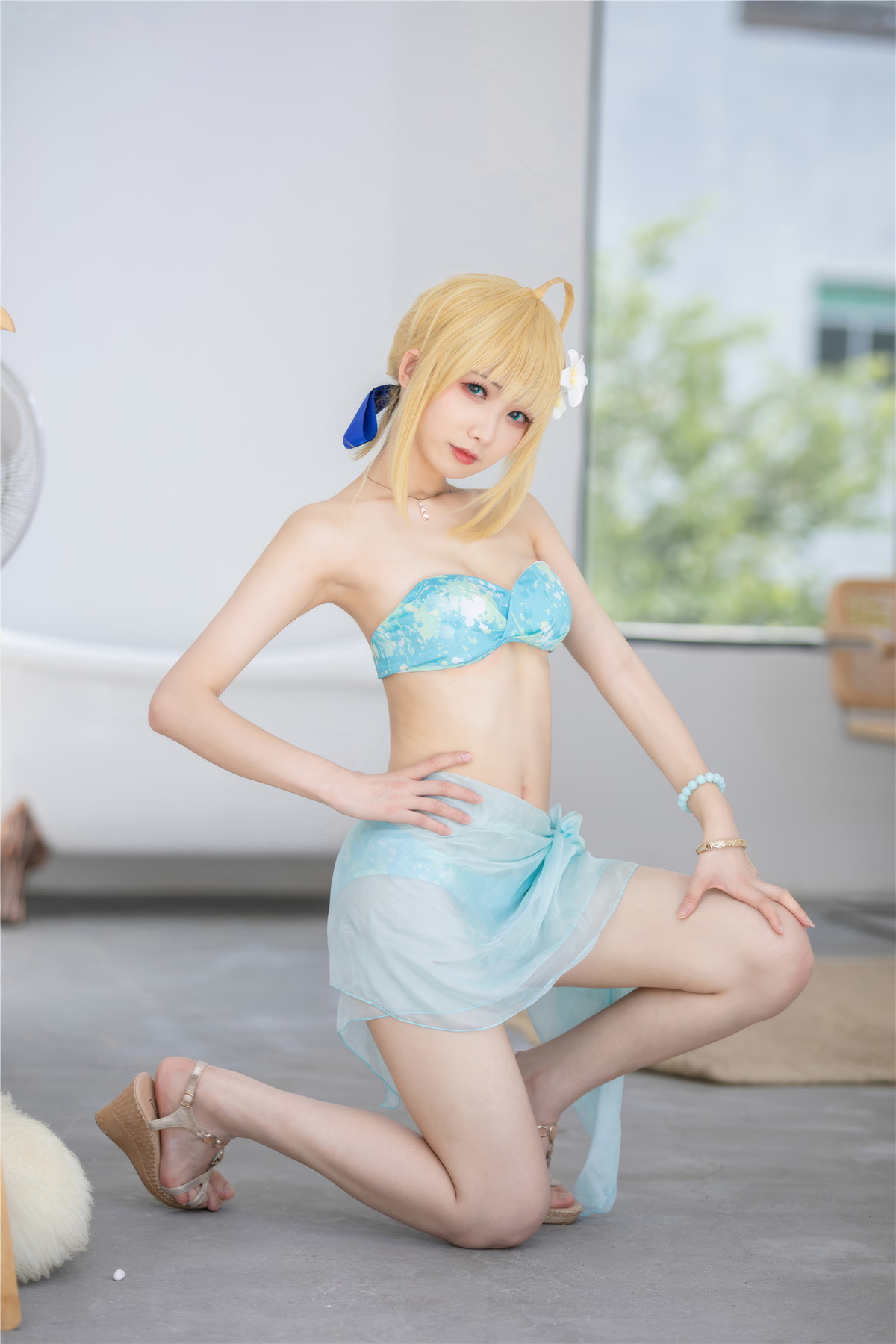 Cosplay 封疆疆v 阿尔托莉雅·潘德拉贡 泳装