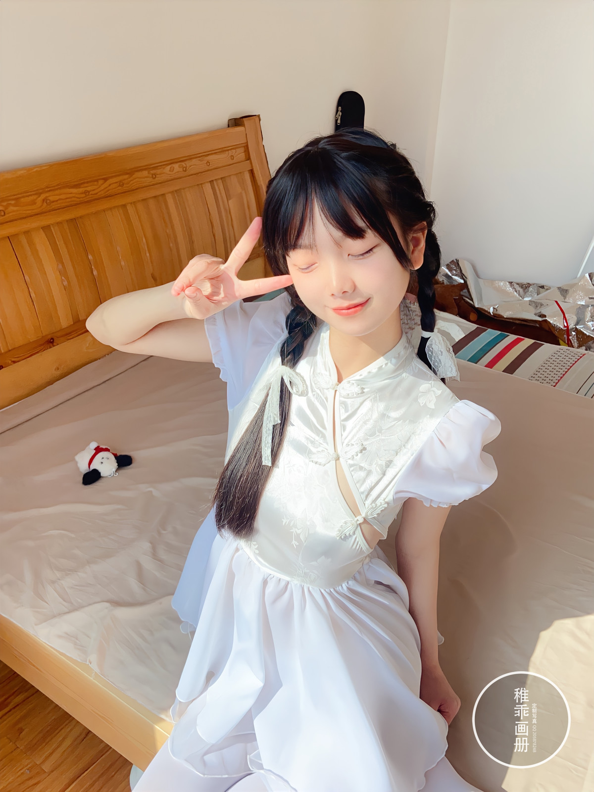 Cosplay 稚乖画册 夜夜 嬉戏 80d白丝