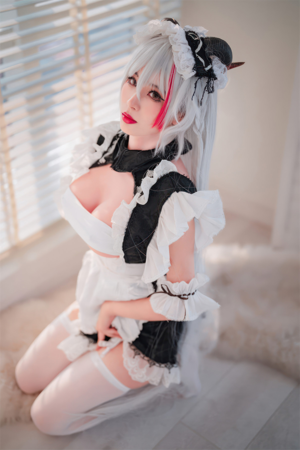 Cosplay 轩萧学姐 碧蓝航线 埃吉尔女仆