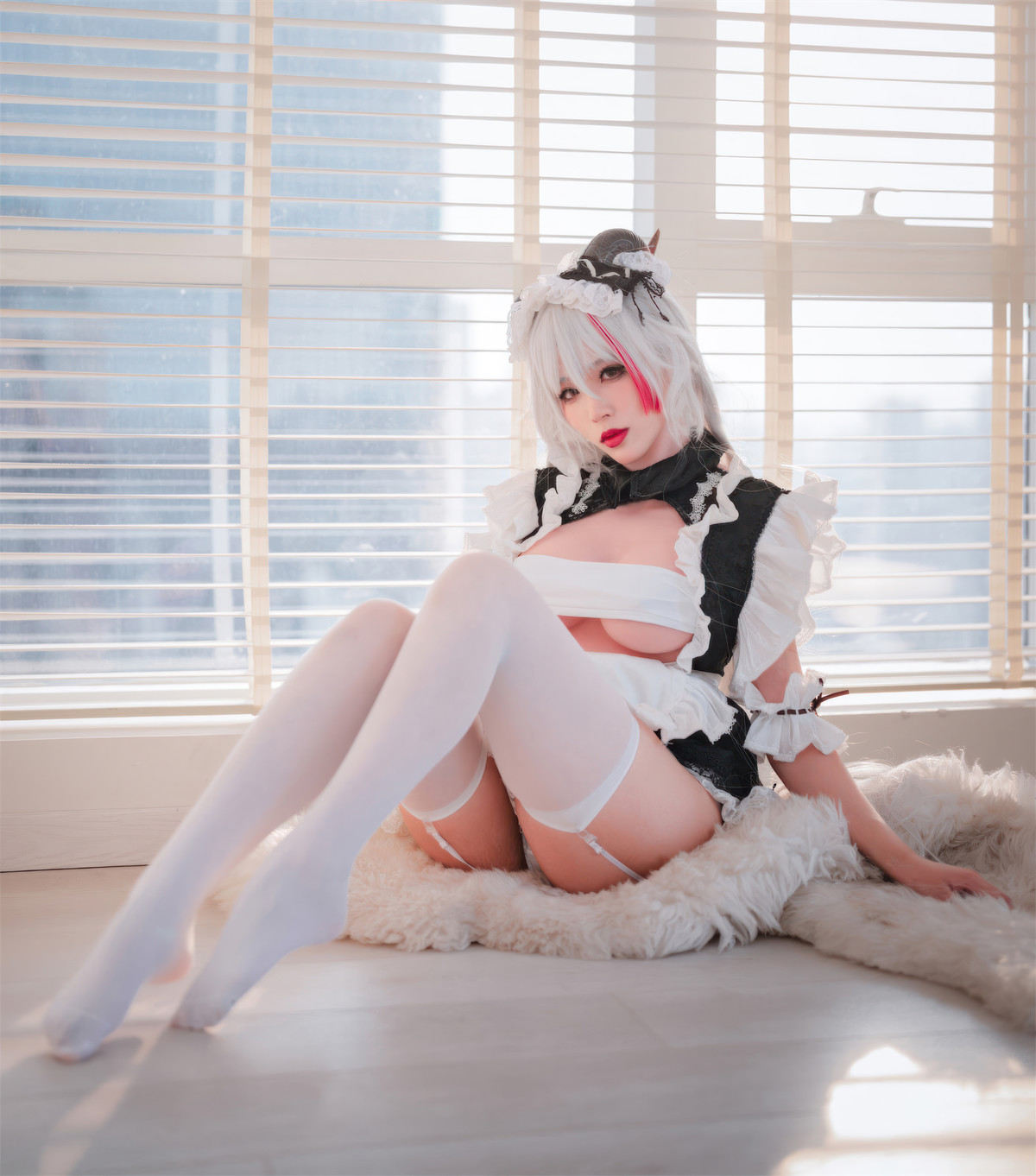 Cosplay 轩萧学姐 碧蓝航线 埃吉尔女仆