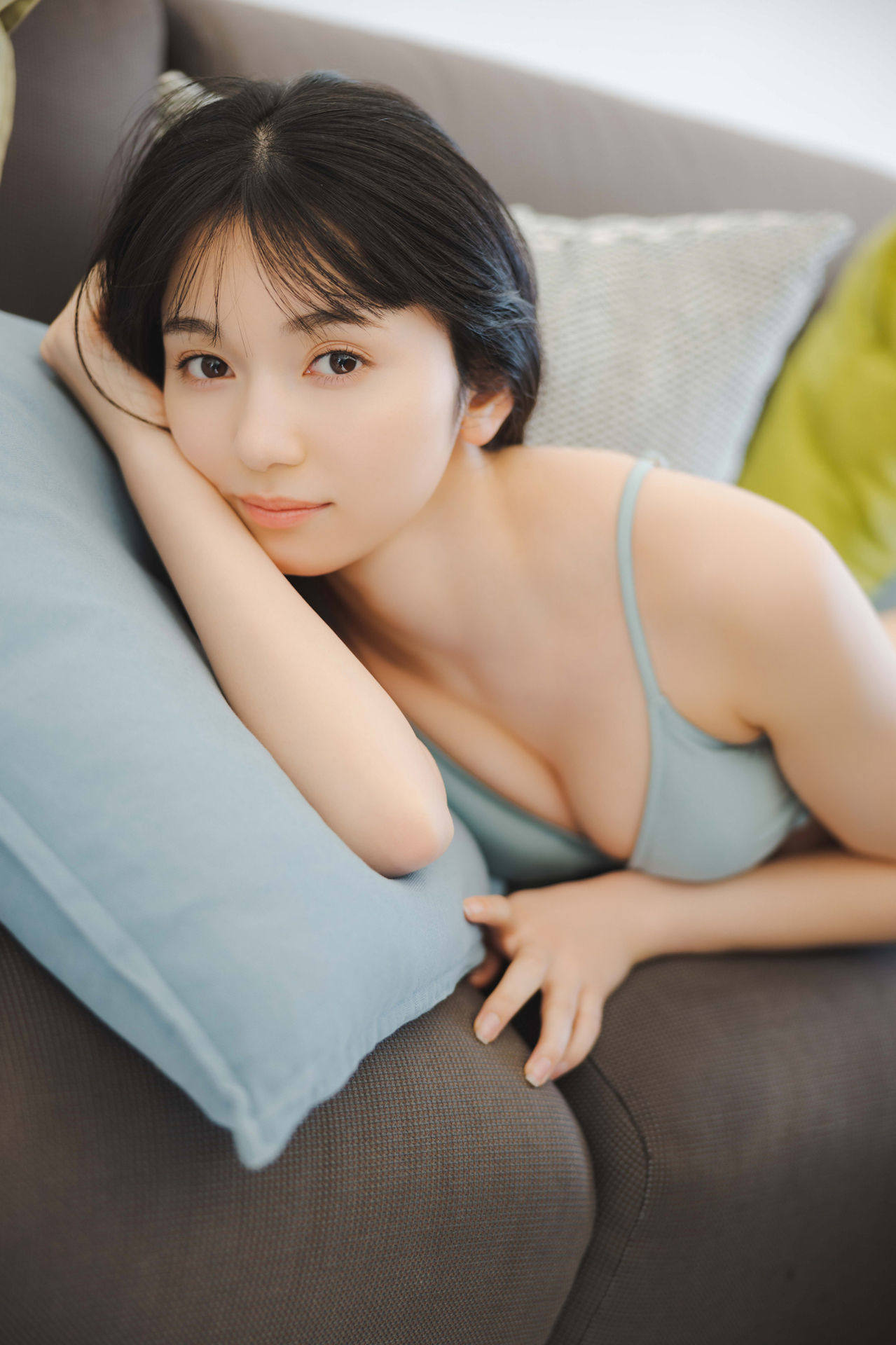 Fuuka Kumazawa 熊澤風花, ＦＲＩＤＡＹデジタル写真集 『二十歳になったから』 Set.04