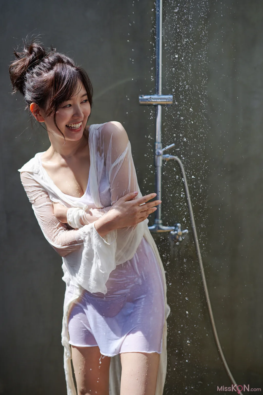 Haruka Kodama (儿玉遥)_ 纯白を抱いて