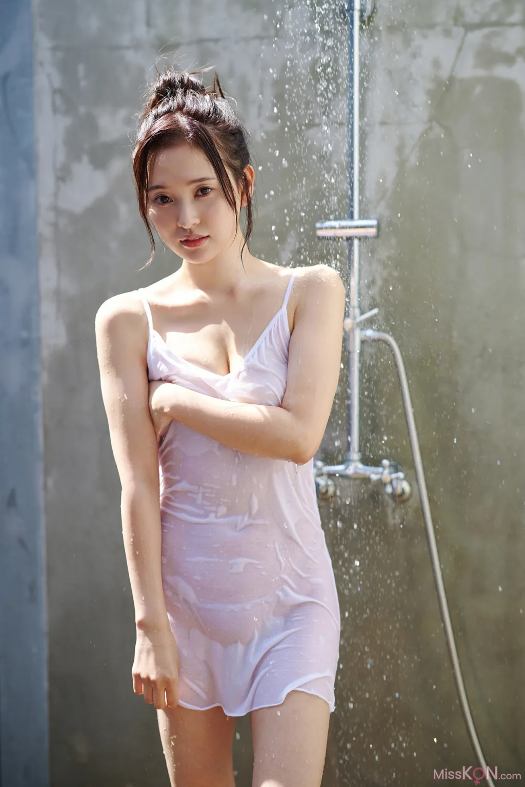 Haruka Kodama (儿玉遥)_ 纯白を抱いて