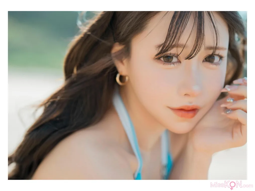 Mai Shirota (白田まい)_ Beautiful (Wunder Publishing House)