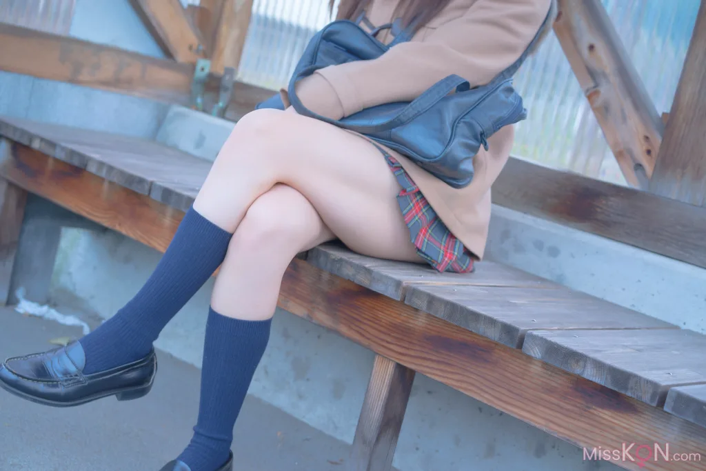 Megumi Aisaka (逢坂愛)_ Megu Ism メグ伊豆ム