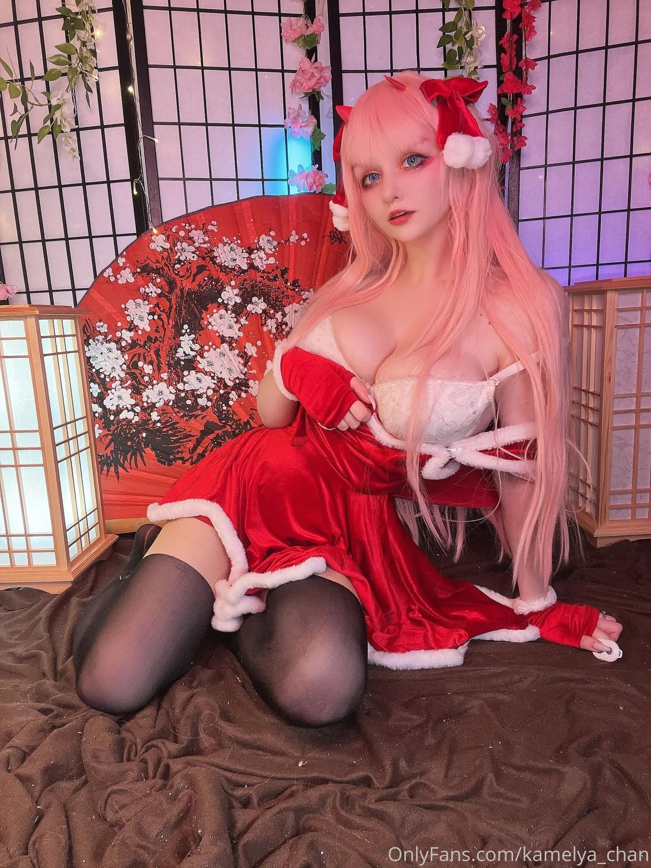 Kamelya – Xmas Zero Two