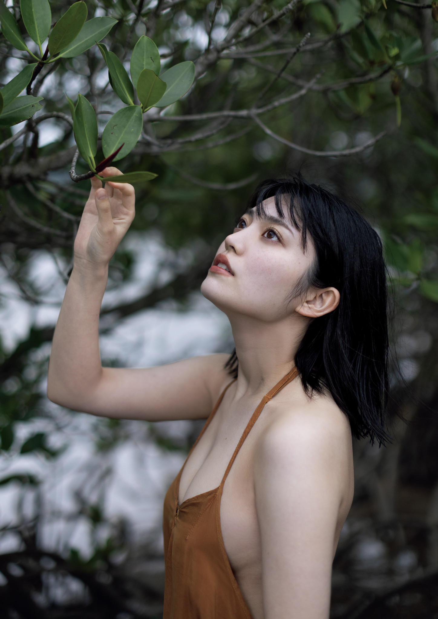 Mei Ishihama 石浜芽衣, 1st写真集 「ひかっている」 Set.02