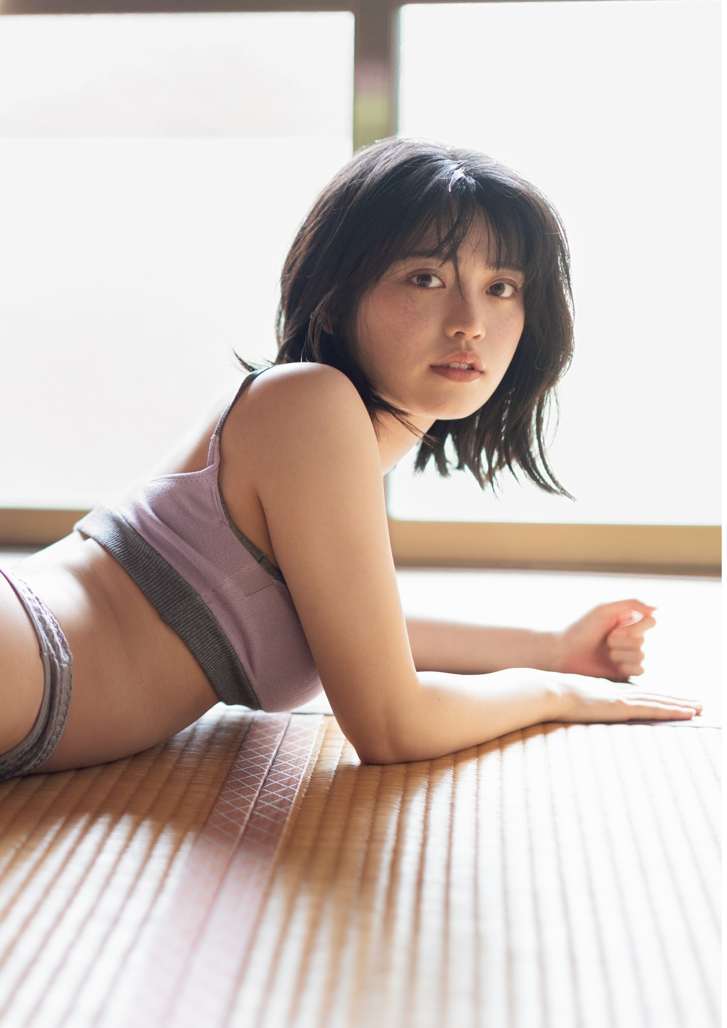 Mei Ishihama 石浜芽衣, 1st写真集 「ひかっている」 Set.02