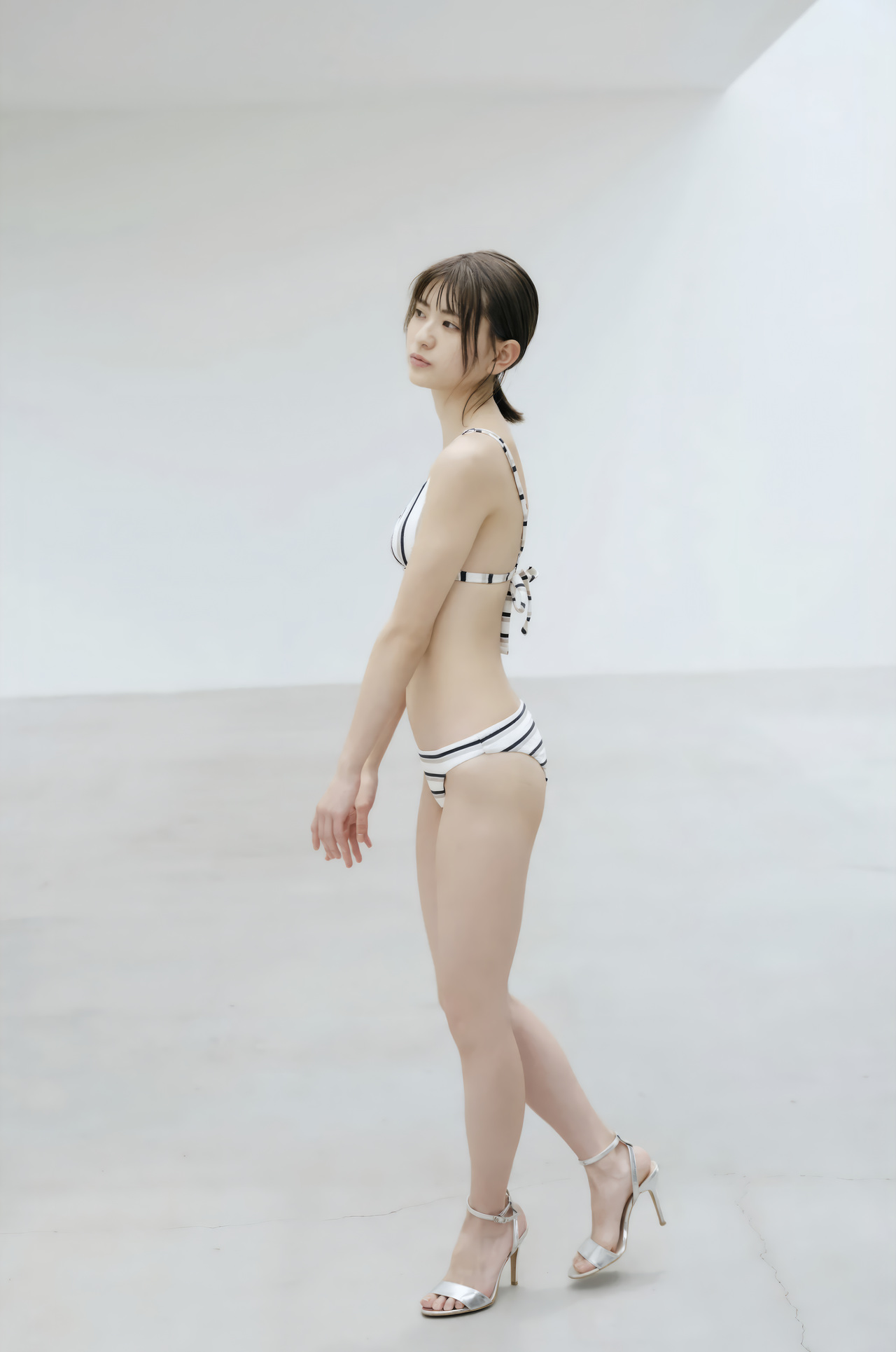 Minami Yamada 山田南実, FRIDAYデジタル写真集 [もう大人だから] Set.02