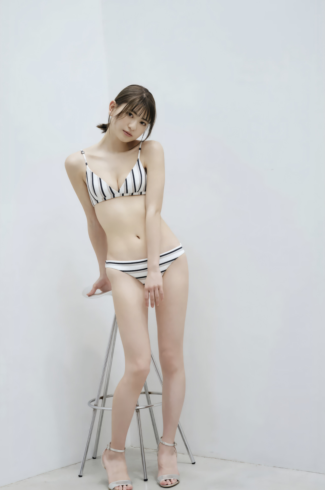 Minami Yamada 山田南実, FRIDAYデジタル写真集 [もう大人だから] Set.02