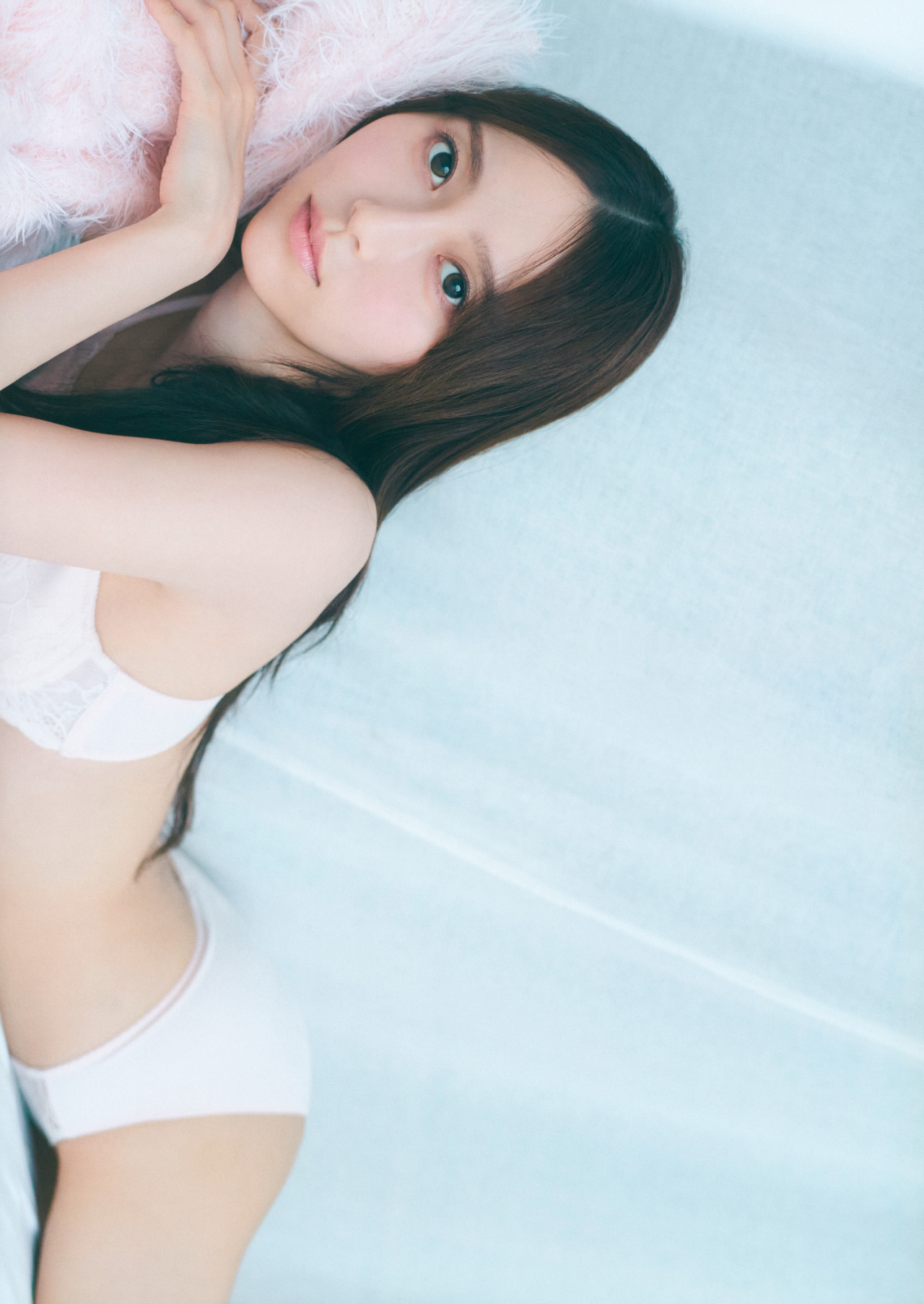 Nao Yumiki 弓木奈於, 1st写真集 『天使だったのか』 Set.02