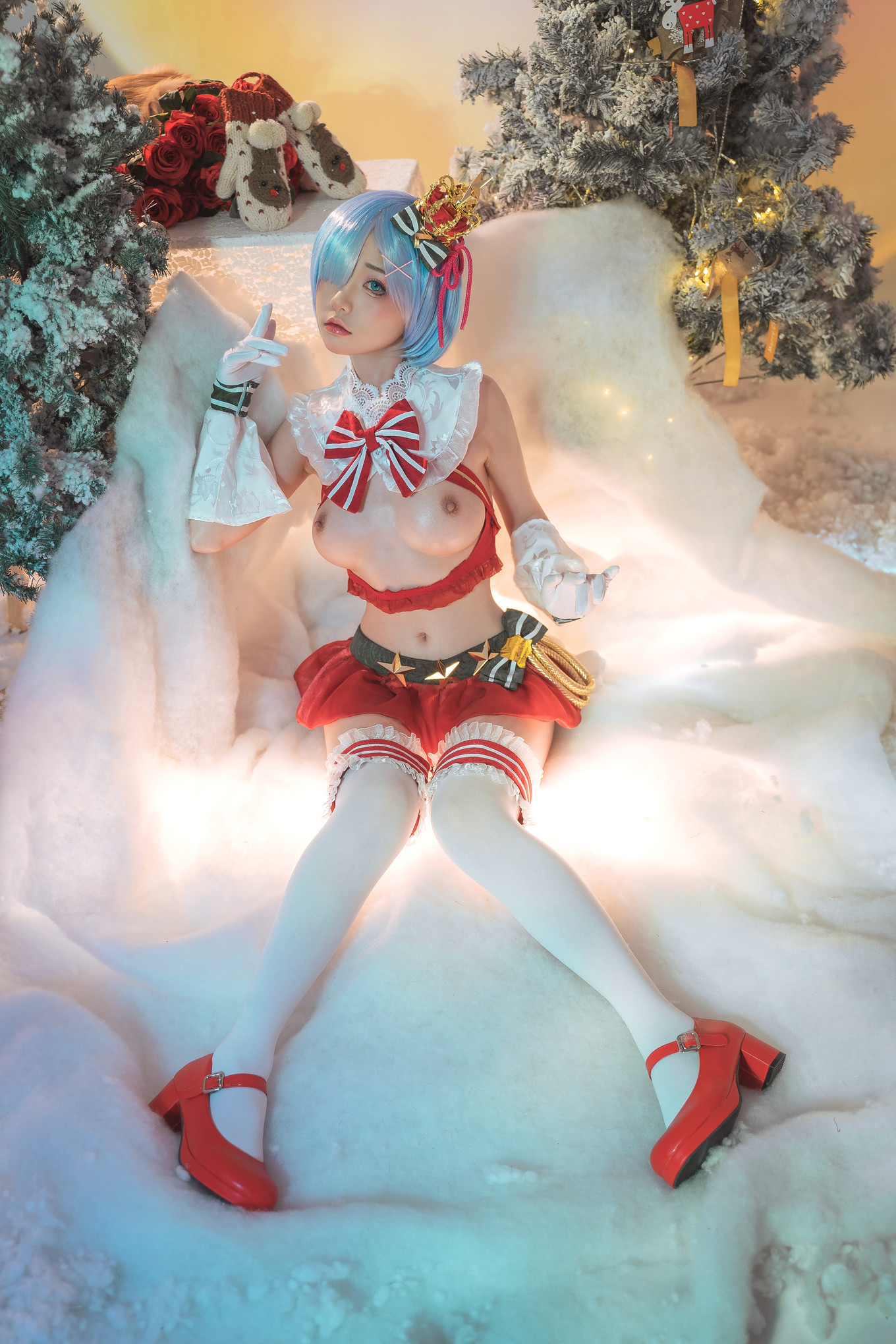 Nekokoyoshi 爆机少女喵小吉, 写真集 Christmas Begins