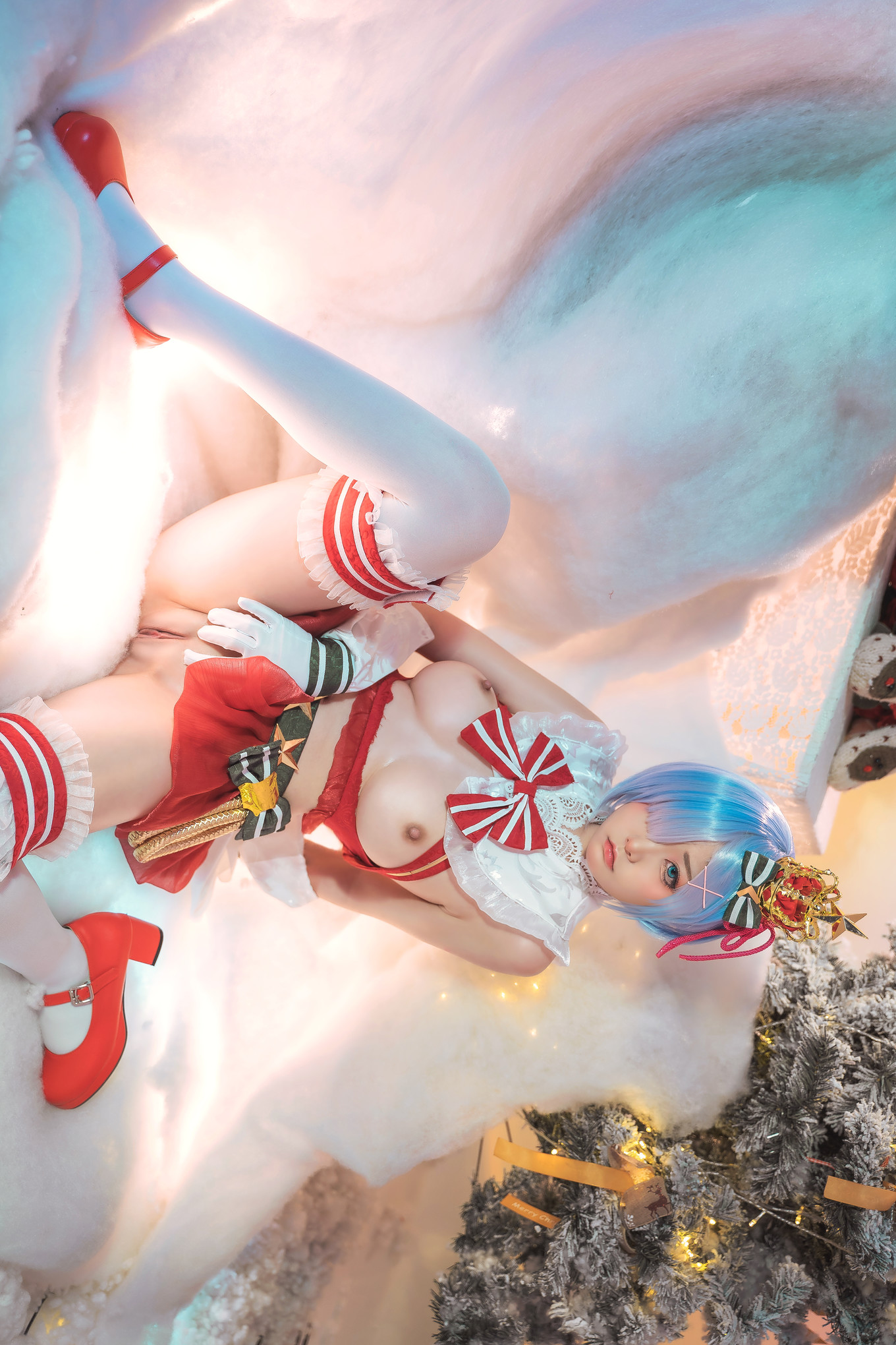 Nekokoyoshi 爆机少女喵小吉, 写真集 Christmas Begins