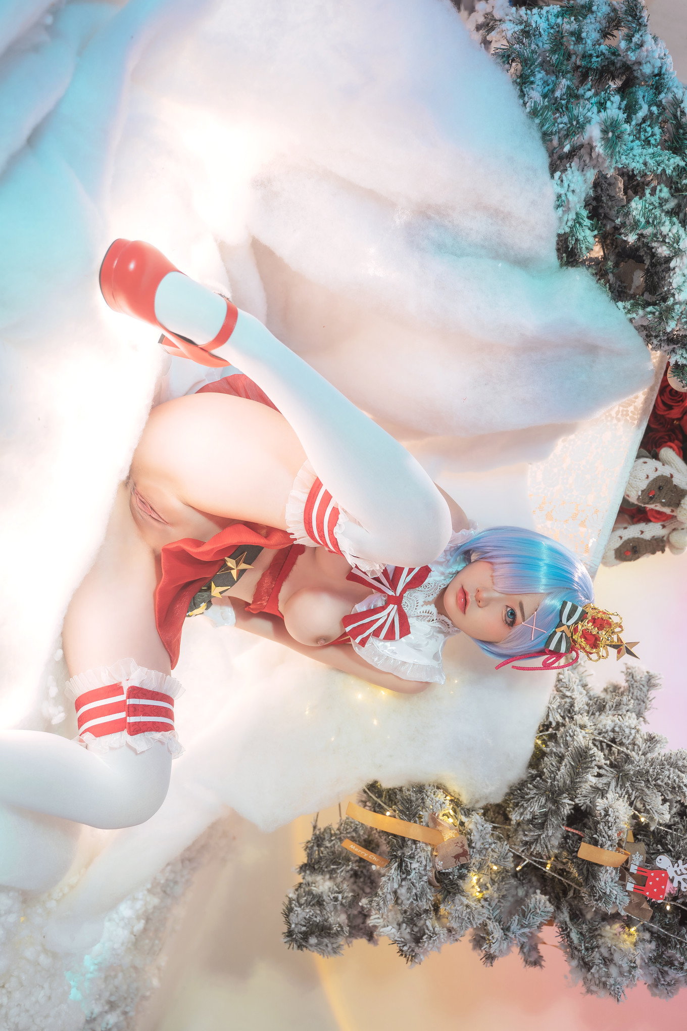 Nekokoyoshi 爆机少女喵小吉, 写真集 Christmas Begins