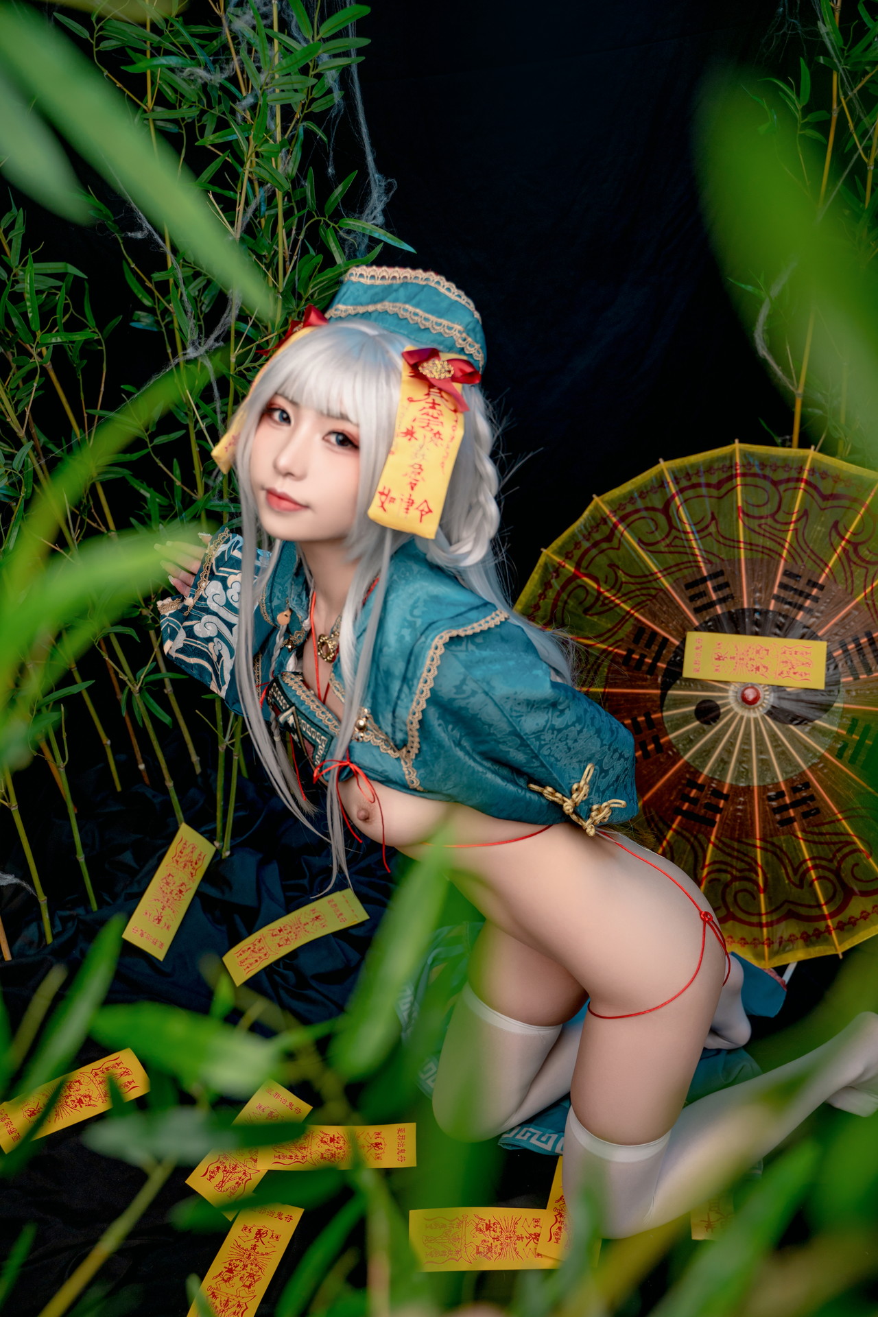 Nekokoyoshi 爆机少女喵小吉, 写真集 子不语