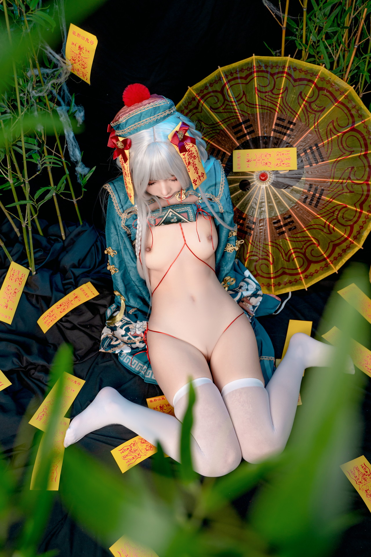 Nekokoyoshi 爆机少女喵小吉, 写真集 子不语