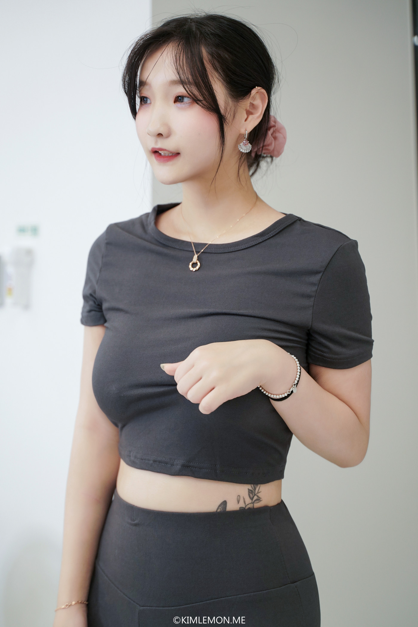 Yujin 유진, KIMLEMON Vol.01 Photobook Set.01