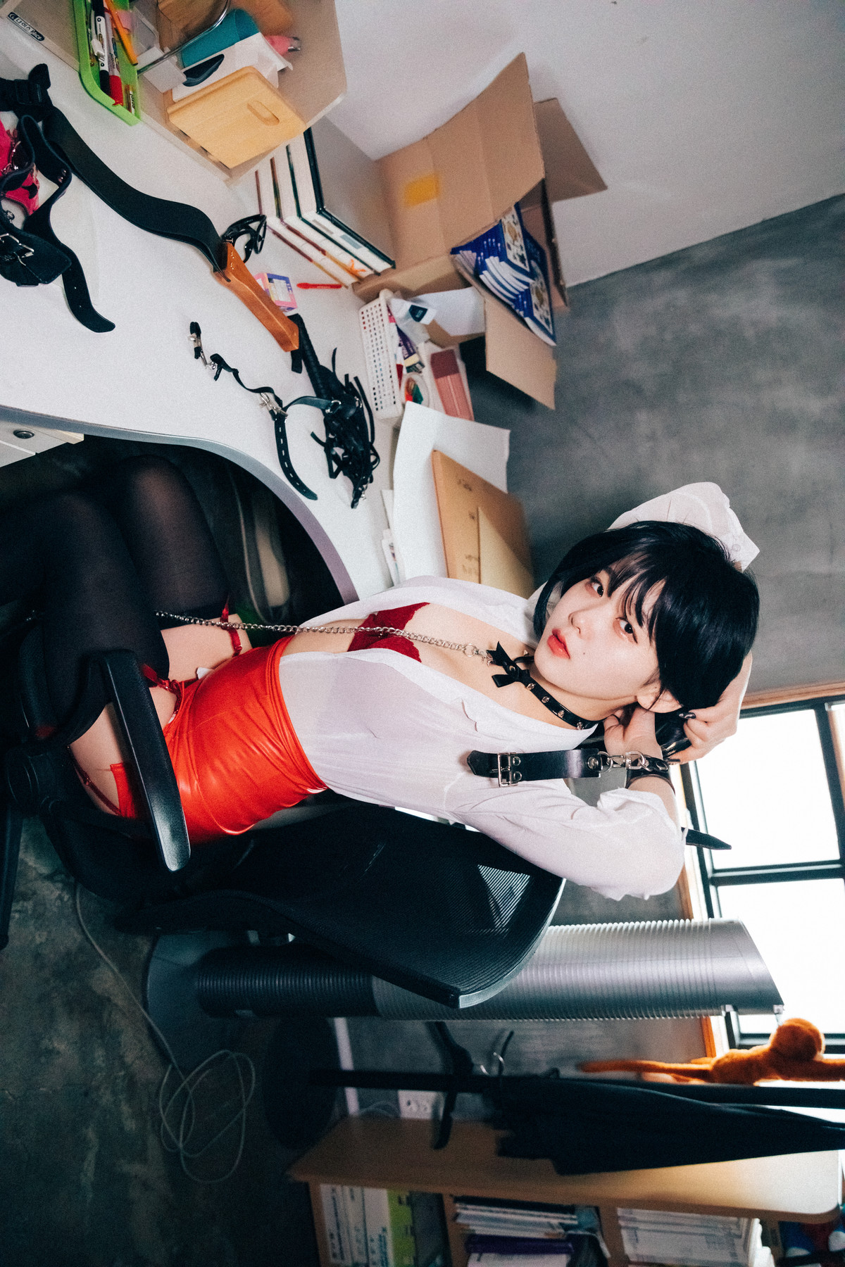 ZIA.Kwon 권지아, Loozy ‘Office Slave’ Set.01