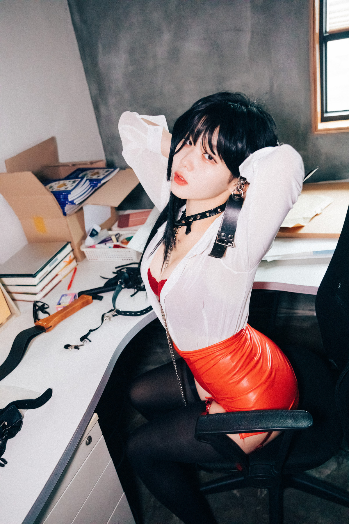 ZIA.Kwon 권지아, Loozy ‘Office Slave’ Set.01