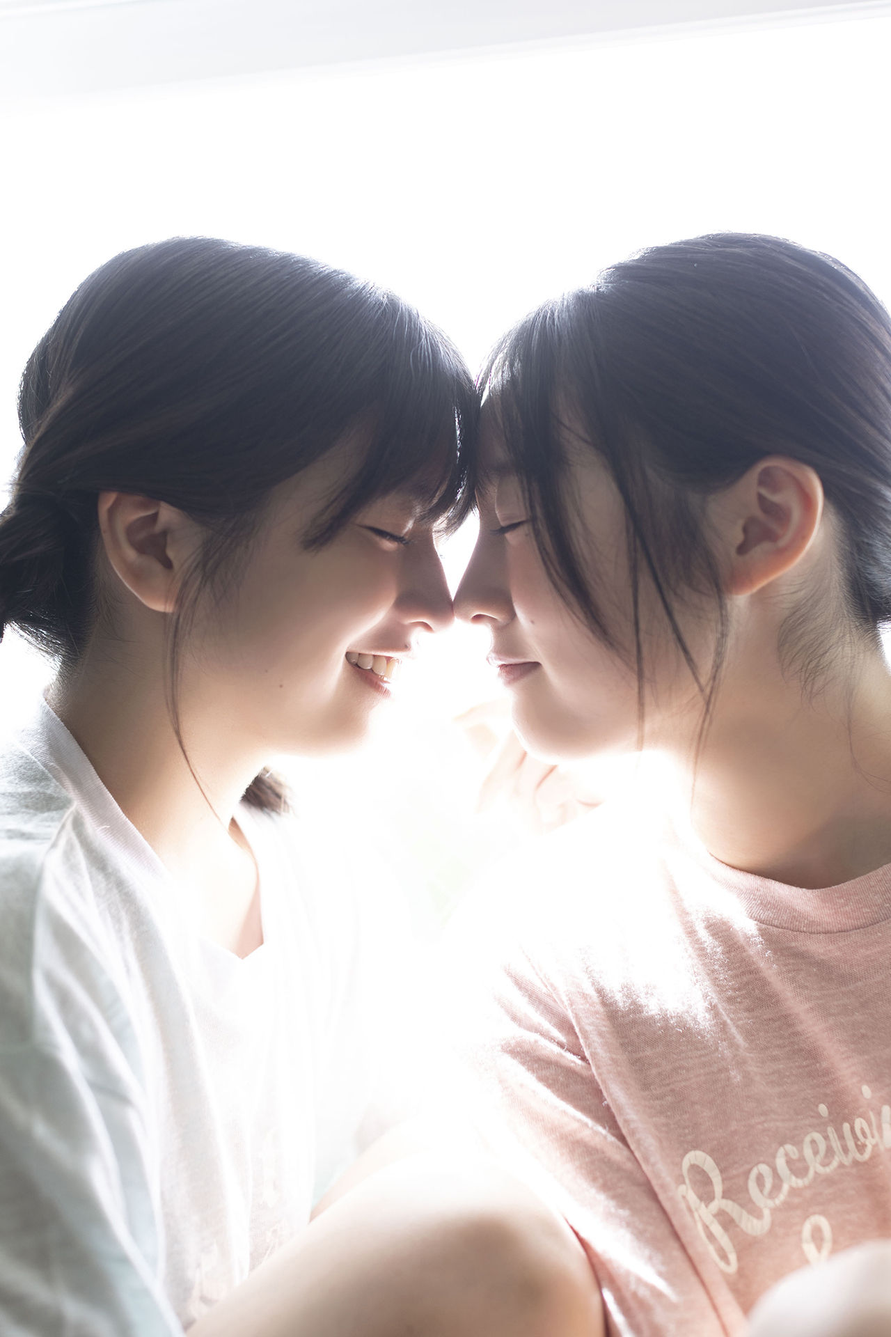 佐々木ほのか＆白濱美兎, ヤングガンガンデジタル限定写真集 「デュエット」 Set.02