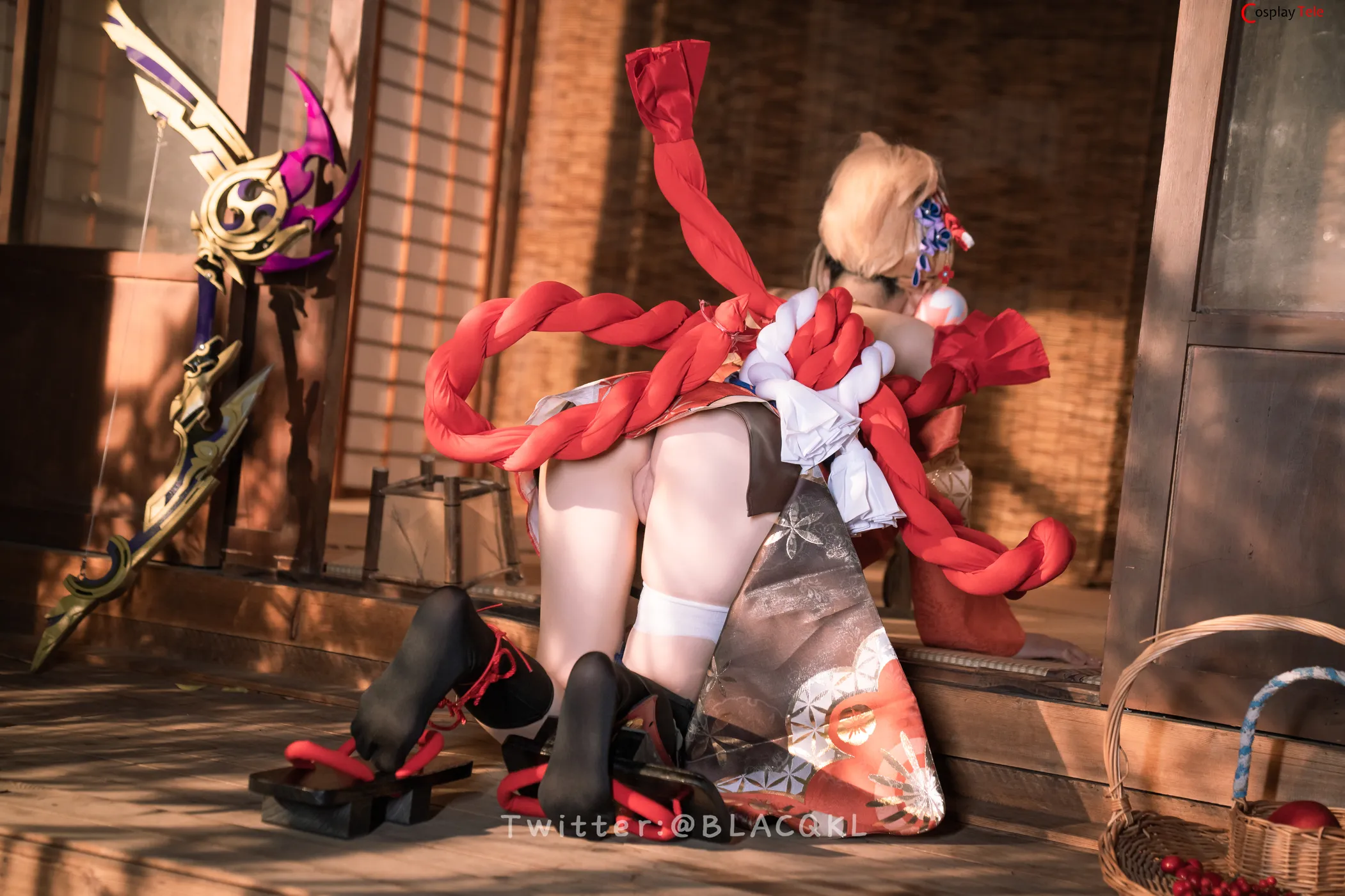 Blacqkl (白莉爱吃巧克力) cosplay Yoimiya – Genshin Impact