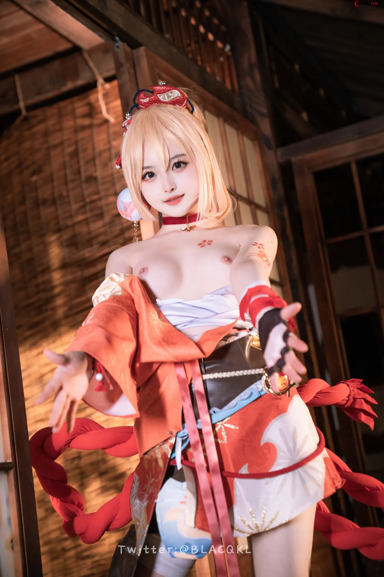 Blacqkl (白莉爱吃巧克力) cosplay Yoimiya – Genshin Impact