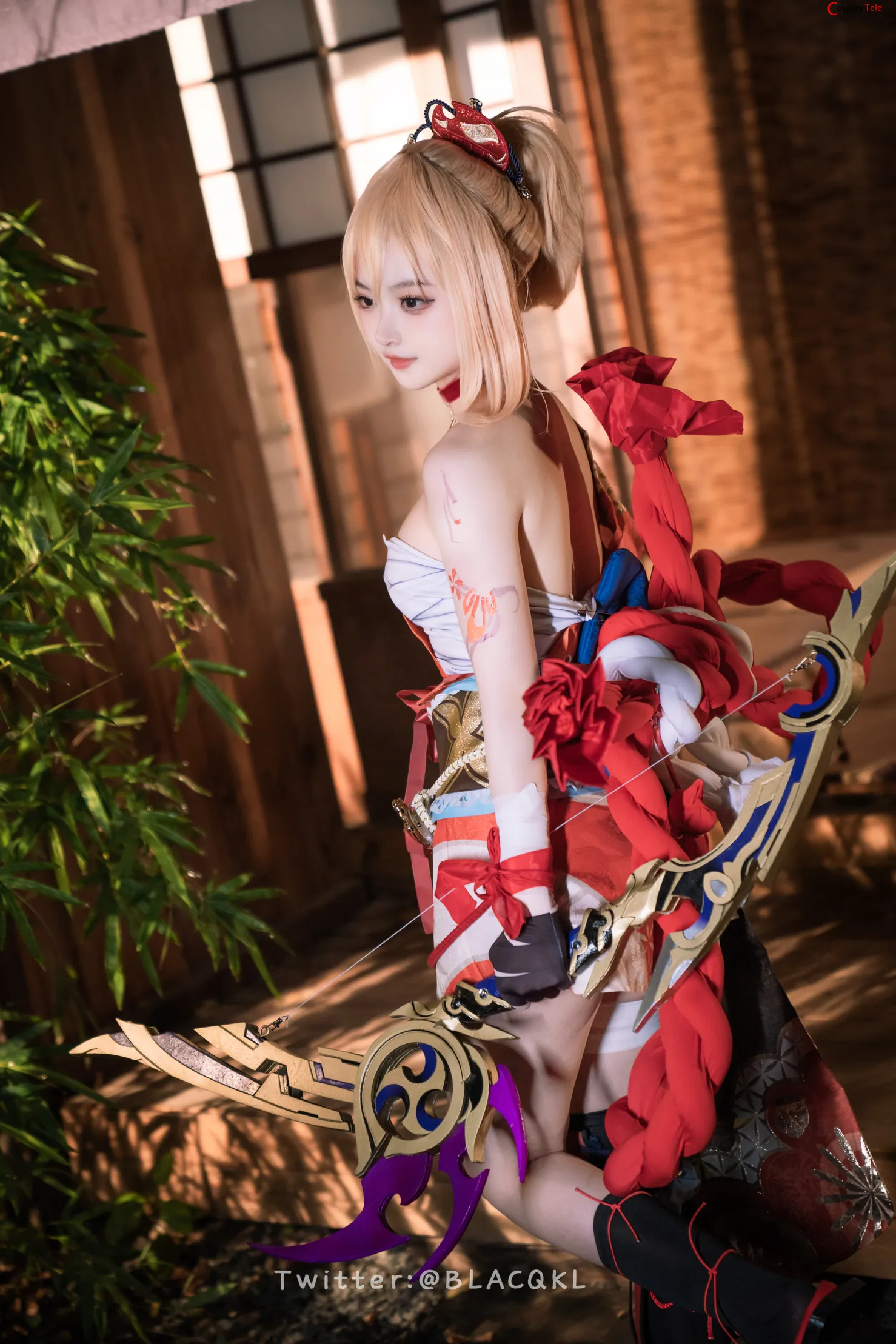 Blacqkl (白莉爱吃巧克力) cosplay Yoimiya – Genshin Impact