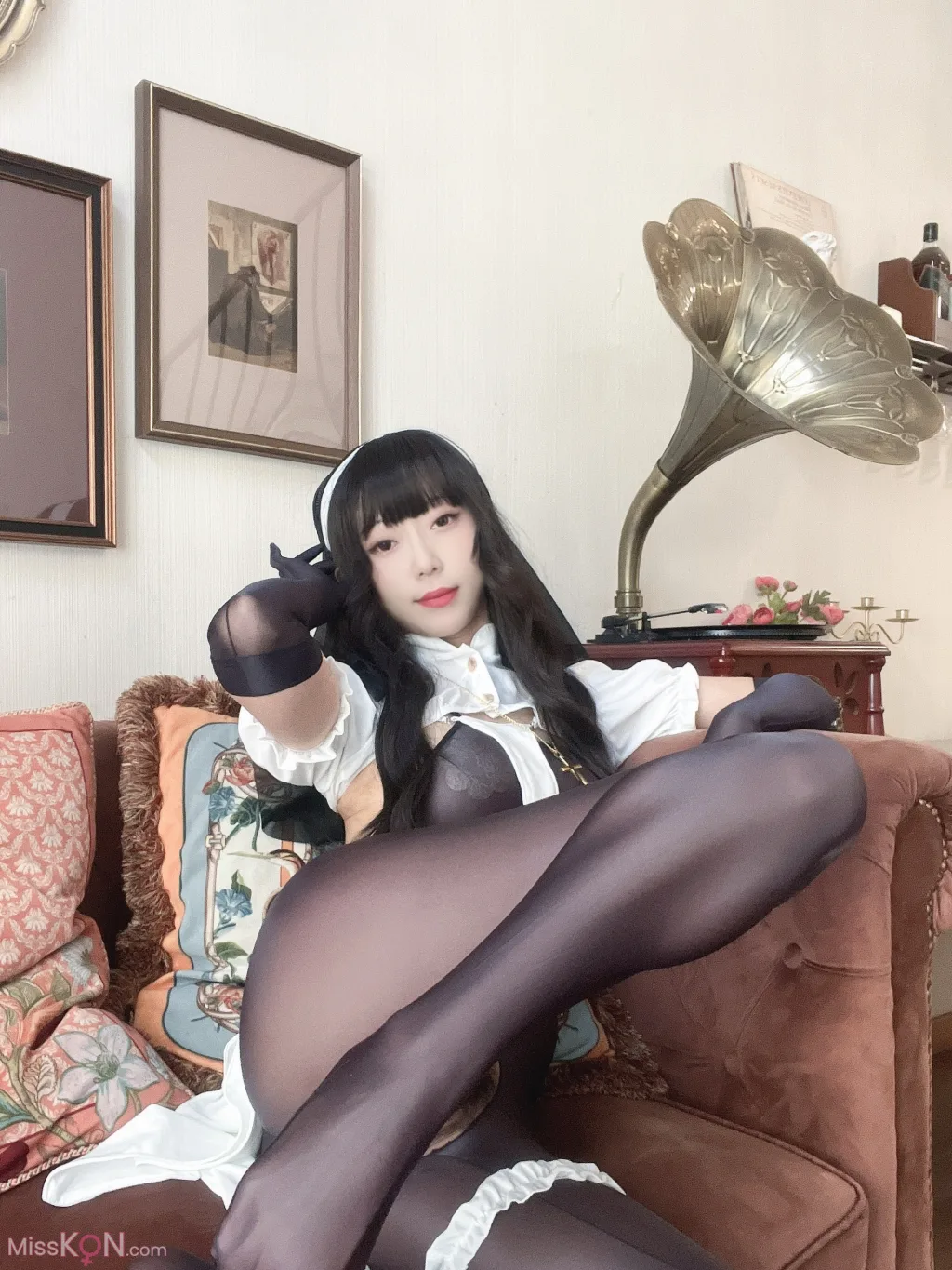 Coser@Money冷冷_ 修女