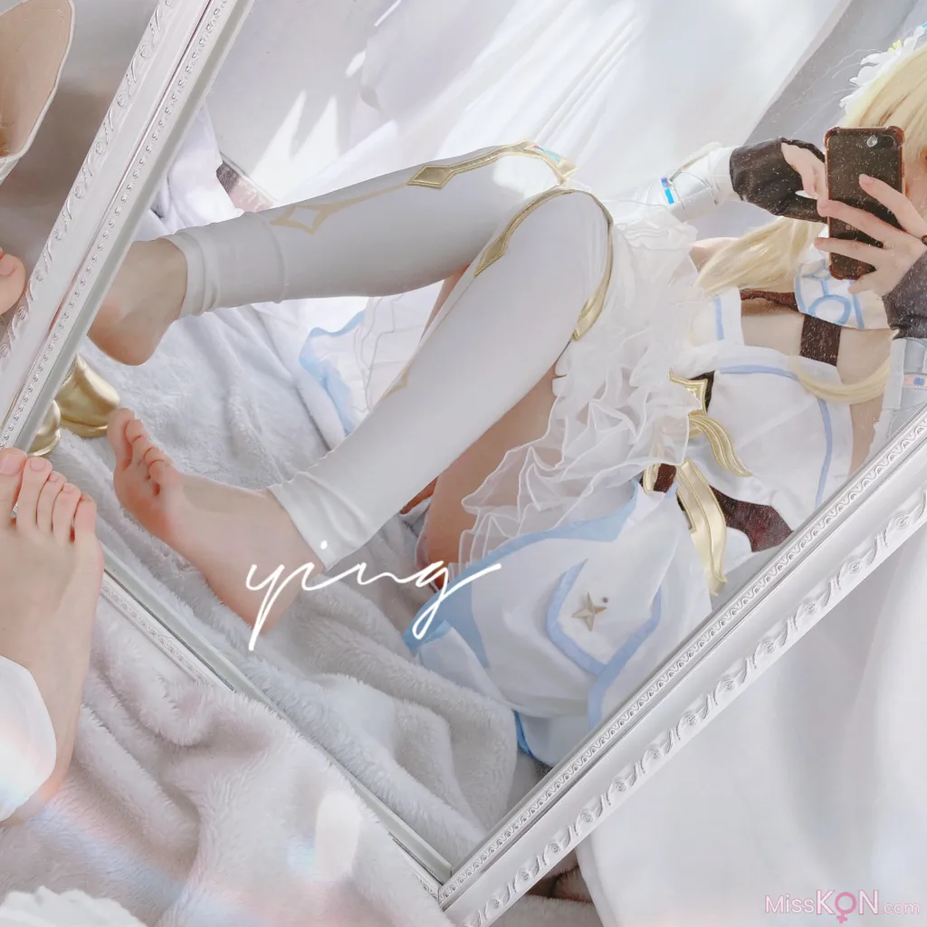 Coser@Seele麦麦_ 荧の纯白物语