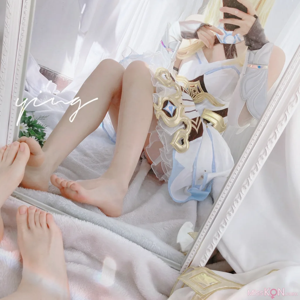 Coser@Seele麦麦_ 荧の纯白物语