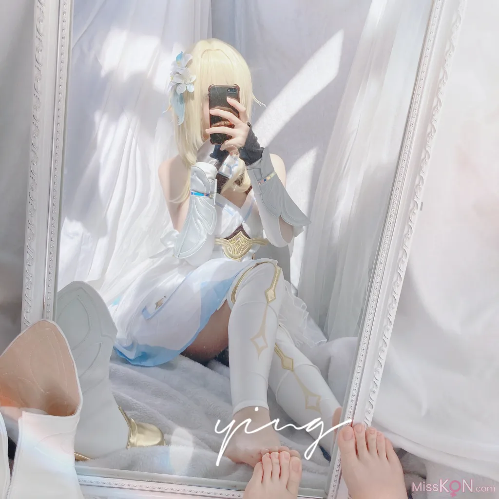 Coser@Seele麦麦_ 荧の纯白物语