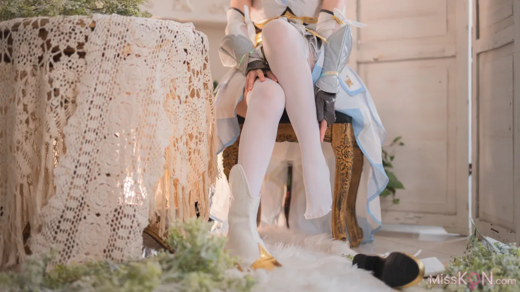 Coser@Seele麦麦_ 荧の纯白物语