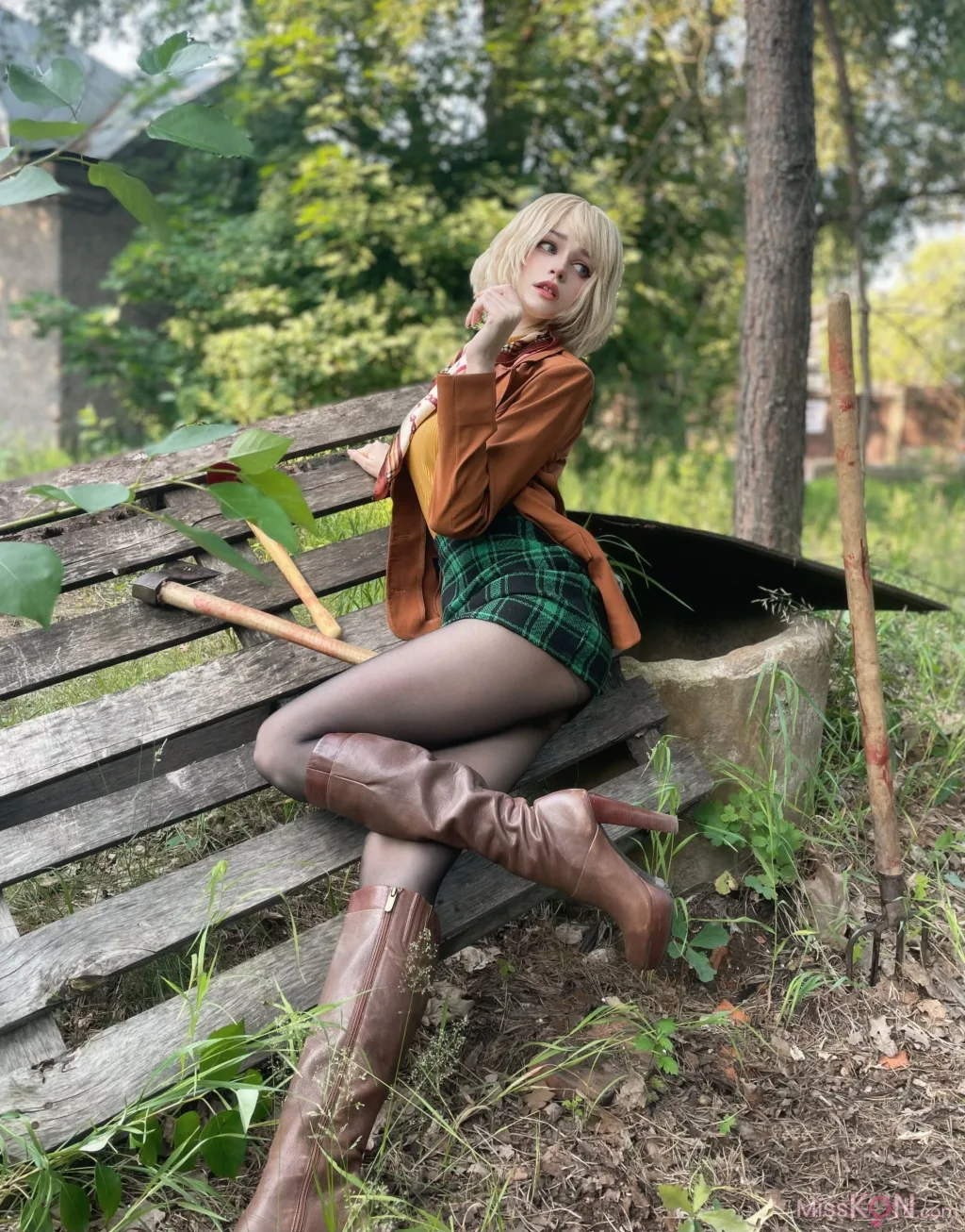 Coser@Tenletters_ Ashley 27 Coser@Tenletters_ Ashley