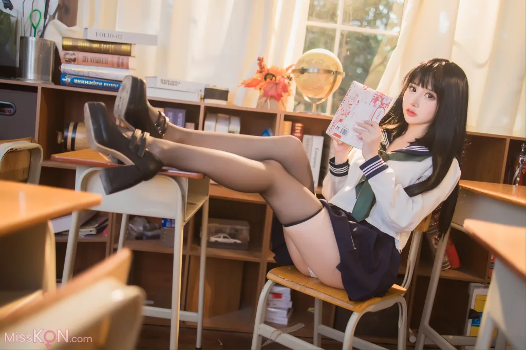 Coser@您的蛋蛋_ 反差学妹