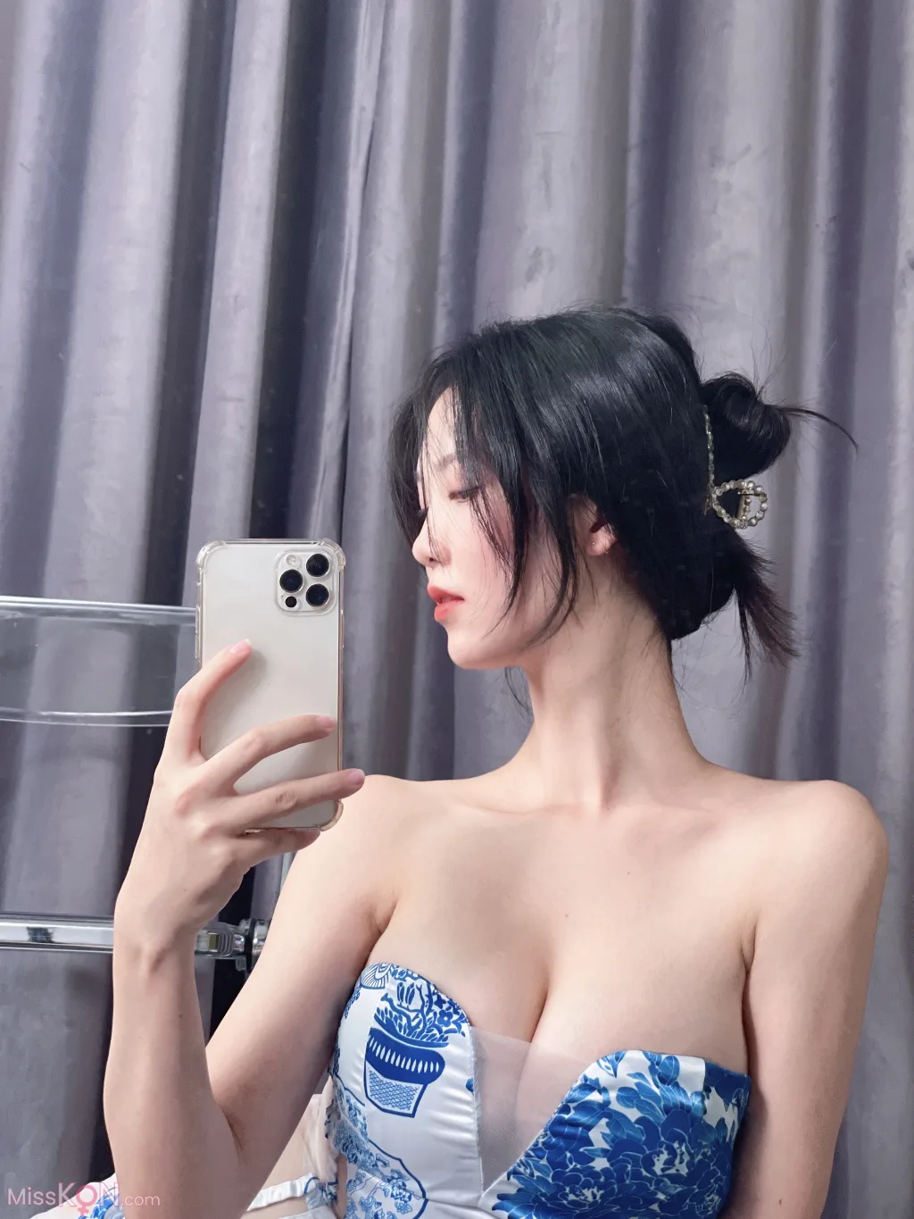 Coser@抖娘-利世_ 青花瓷旗袍