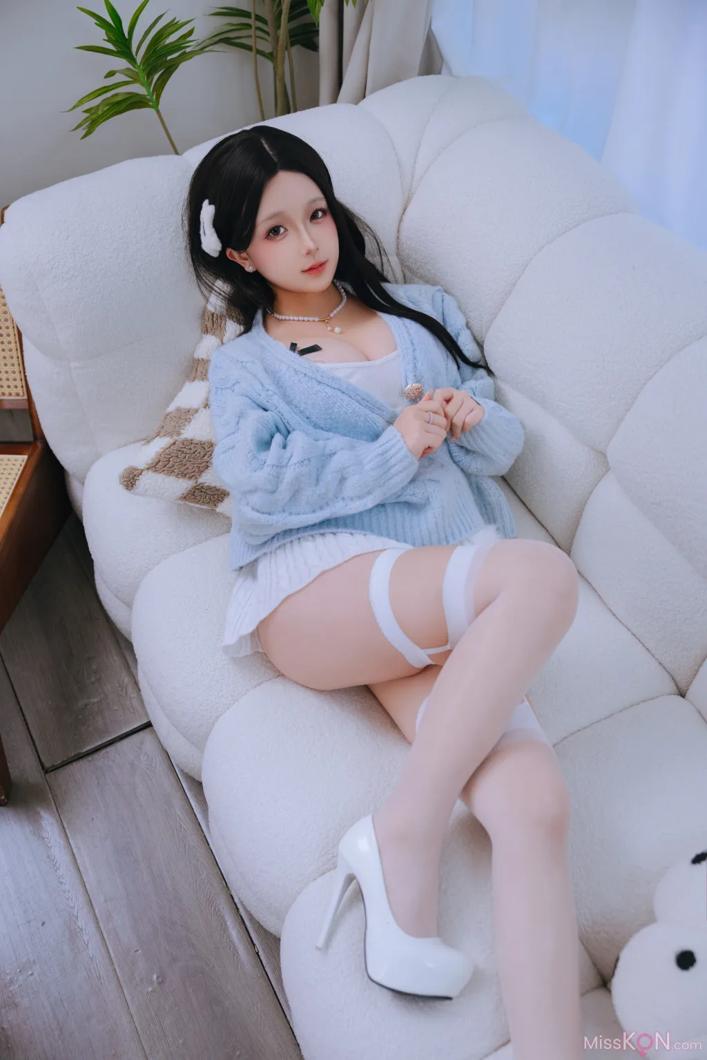 Coser@日奈娇_ 与学姐约会