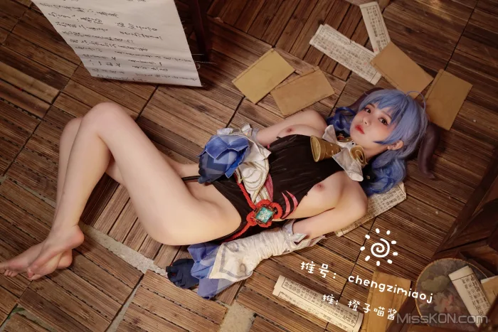 Coser@橙子喵酱_ ✿稀有露脸✿ 曼妙玲珑少女