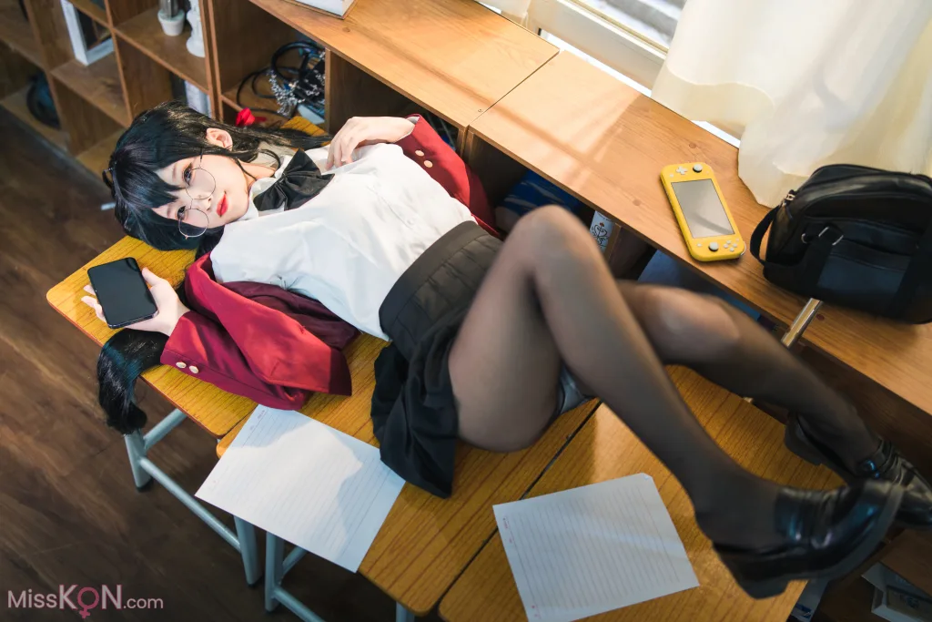 Coser@狐玖玖_ 碧蓝航线 大凤JK 20 Coser@狐玖玖_ 碧蓝航线 大凤JK