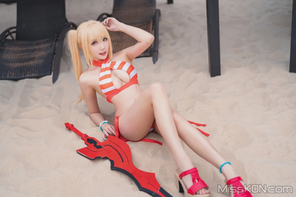 Coser@瓜希酱_ 尼禄水着