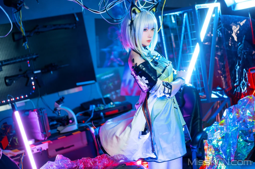 Coser@瓜希酱_ 明日方舟 凯尔希 (Kal’tsit)