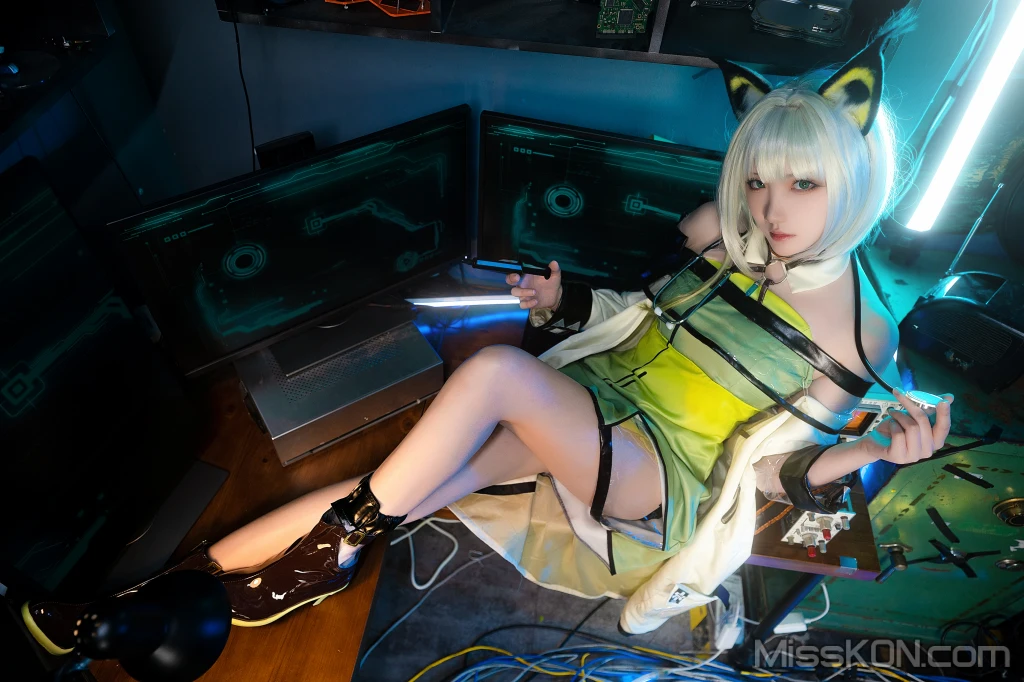 Coser@瓜希酱_ 明日方舟 凯尔希 (Kal’tsit)