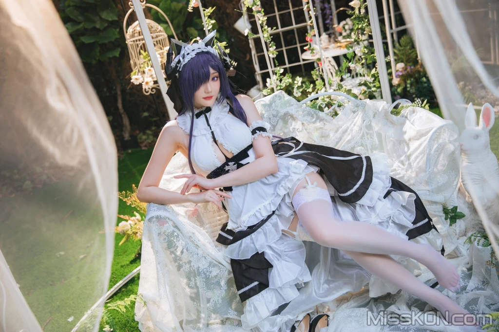 Coser@瓜希酱_ 碧蓝航线 奥古斯特女仆