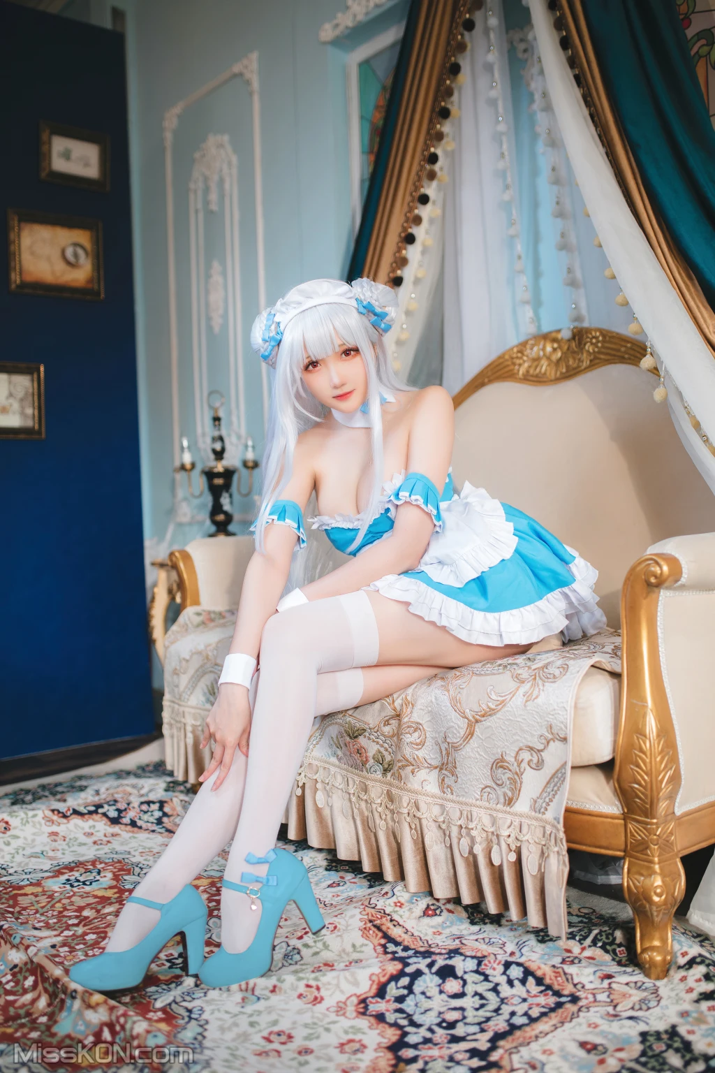 Coser@瓜希酱_ 碧蓝航线 小天鹅女仆