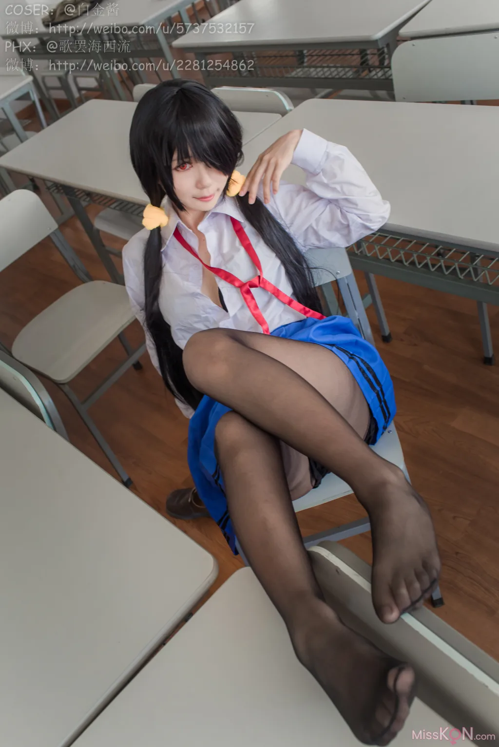 Coser@白金Saki_ 制服黑丝