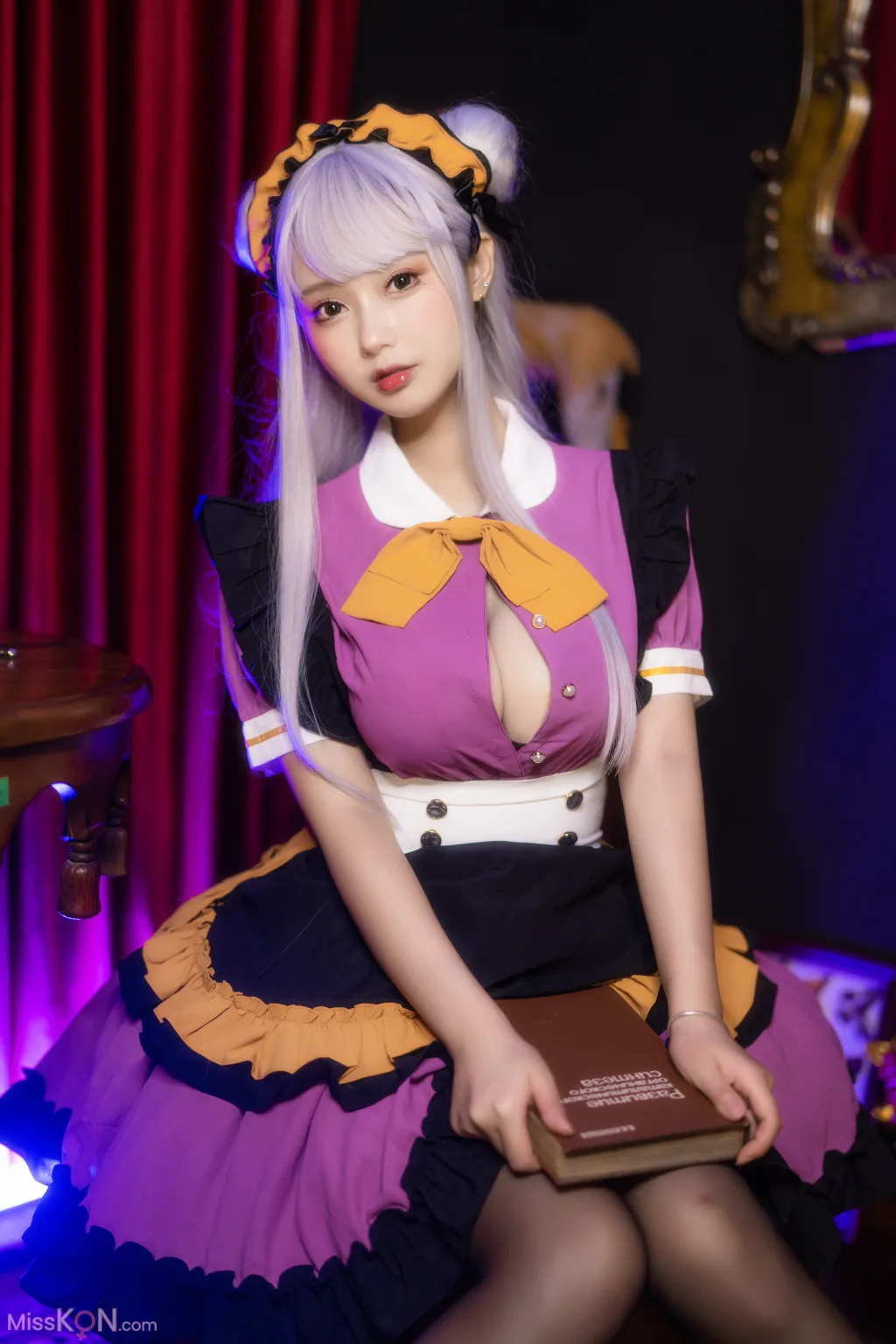 Coser@羽生三未_ 万圣黑丝女仆